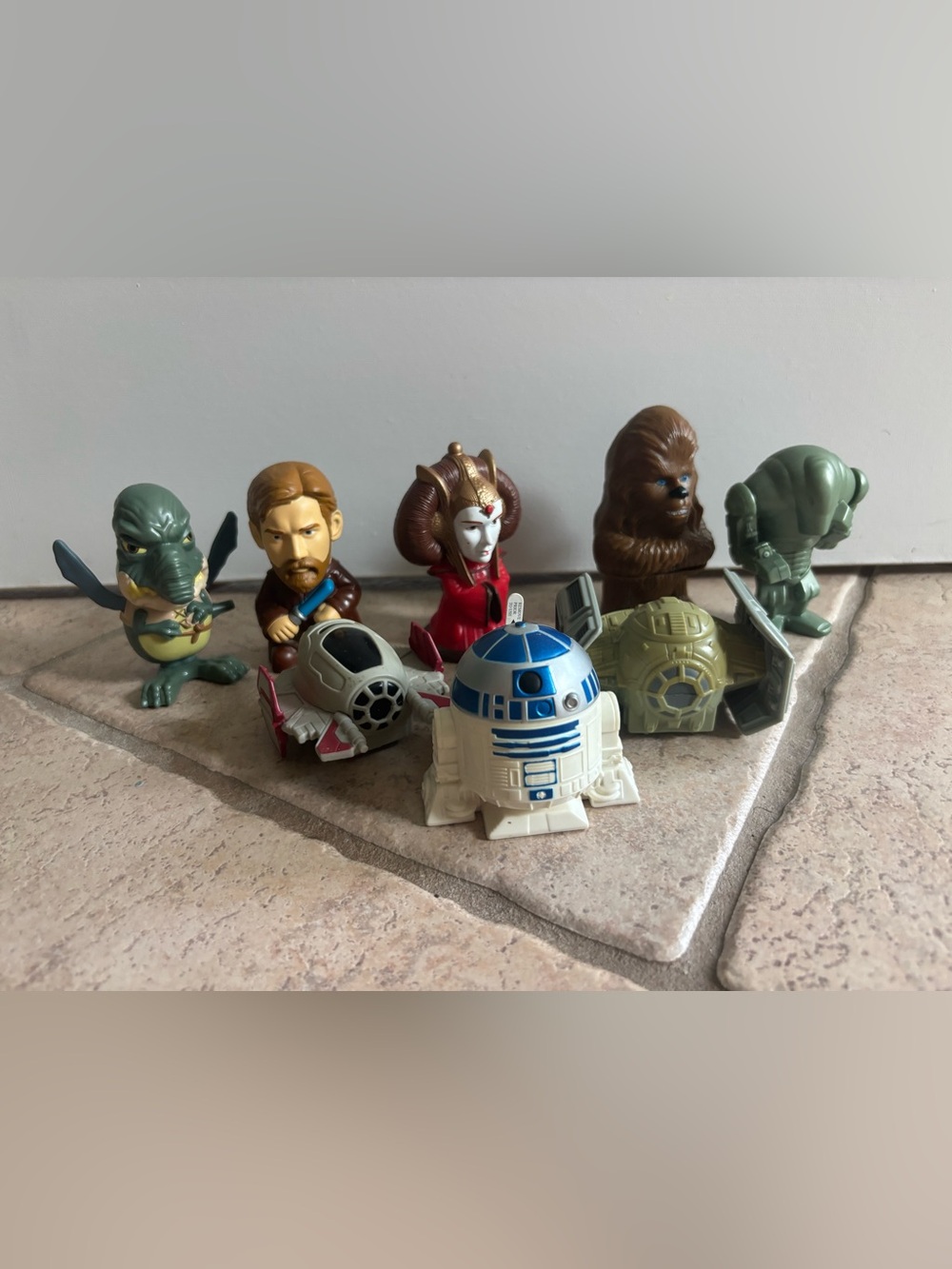 Vintage Star Wars Mini Figures Set Burger King 2005 Promo Toys R2-D2 Chewbacca